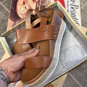 Women's Tan Platform Espadrille Sandals